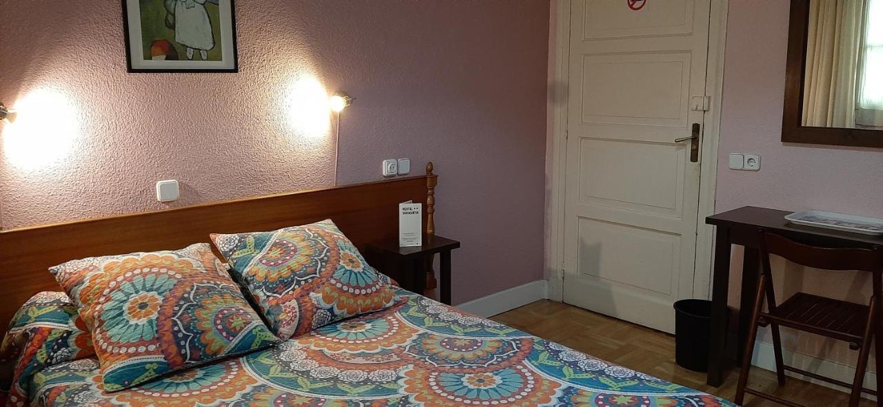 Hostal San Martin Madryt Zewnętrze zdjęcie