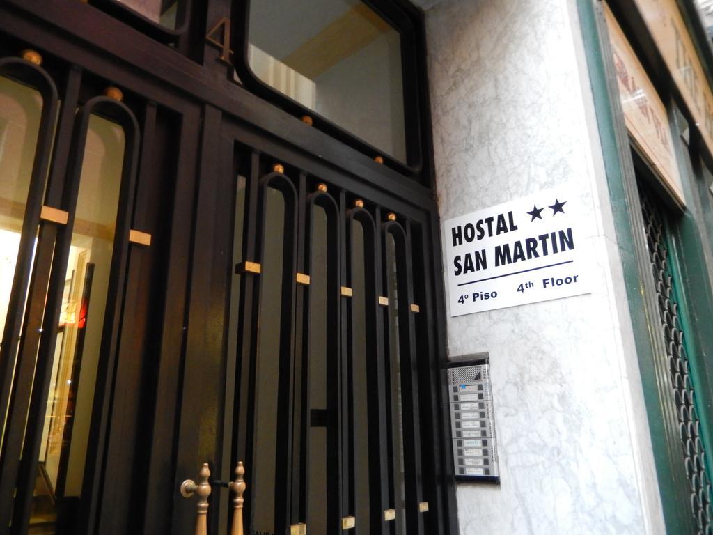 Hostal San Martin Madryt Zewnętrze zdjęcie